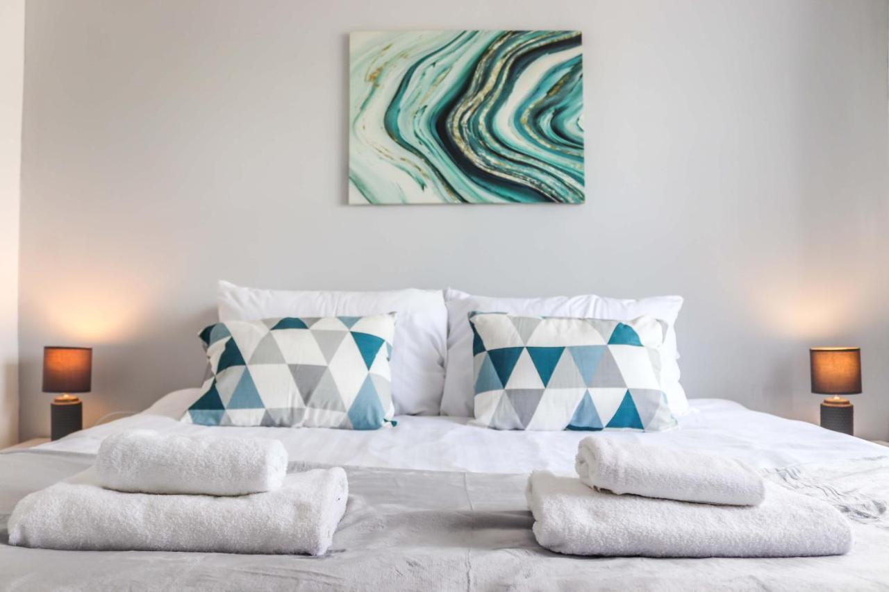 Sea Crest Retreat - Modern - 2 Bedroom - Sa - By The Sea Woodhorn Exterior photo