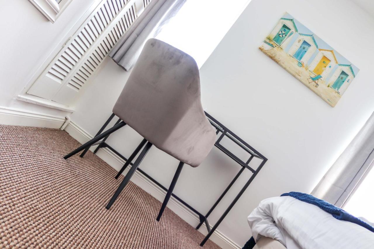 Sea Crest Retreat - Modern - 2 Bedroom - Sa - By The Sea Woodhorn Exterior photo